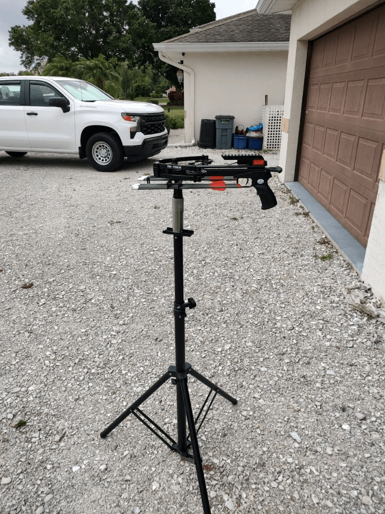 120 lb mini striker pistol crossbow with tripod